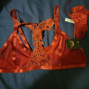 Bralette and panty set